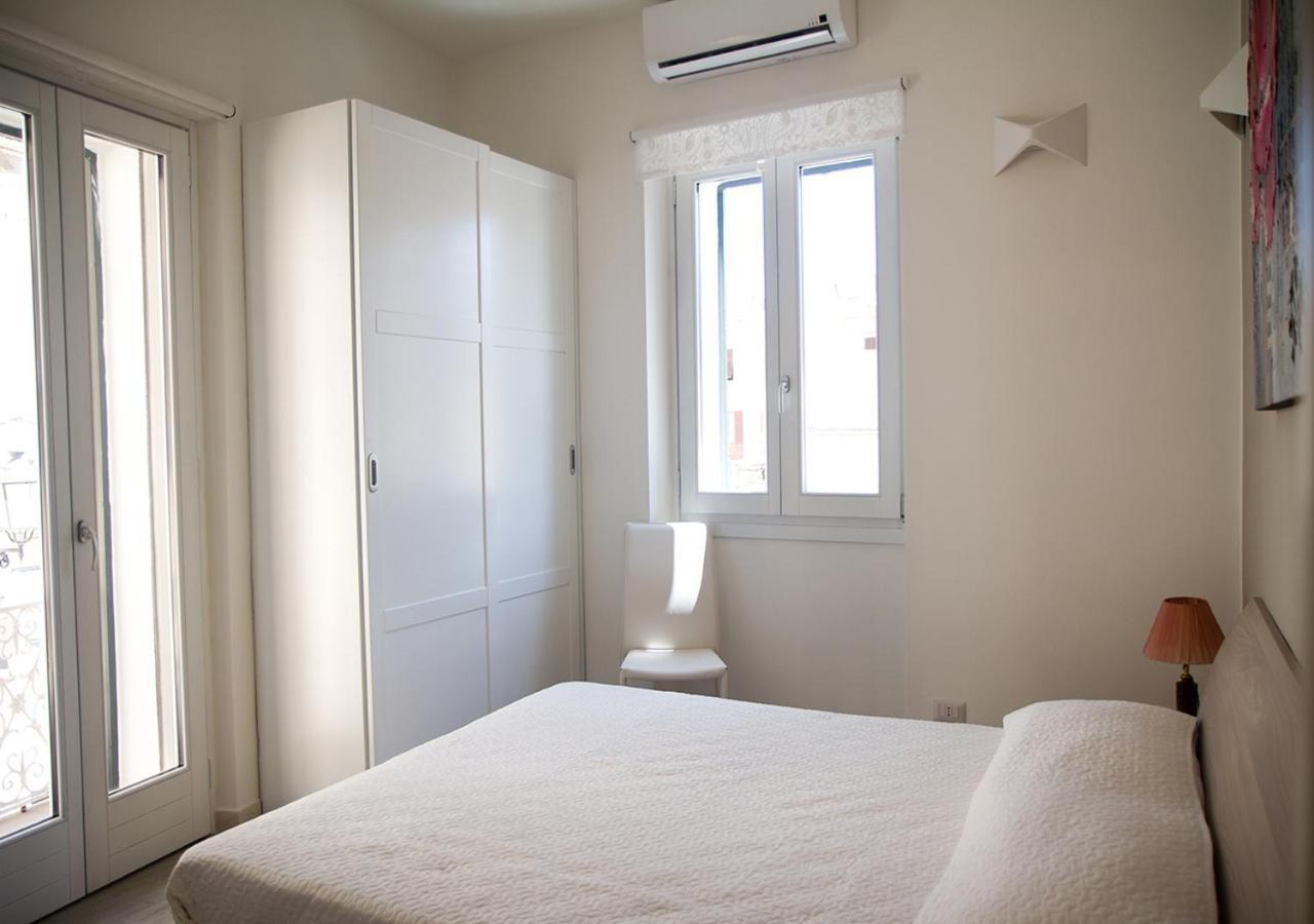 Murphy Holiday Home - Residenza XX Settembre La Maddalena  Exterior photo